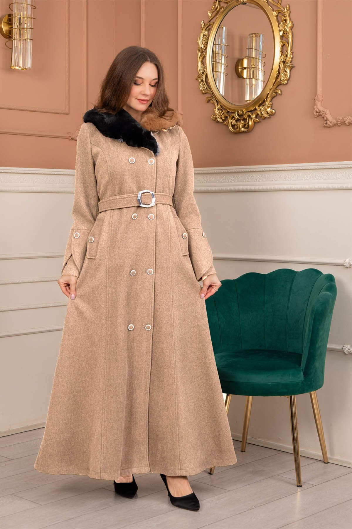 Langer Wollmantel mit Kaninchenfellfutter 1370 - Beige