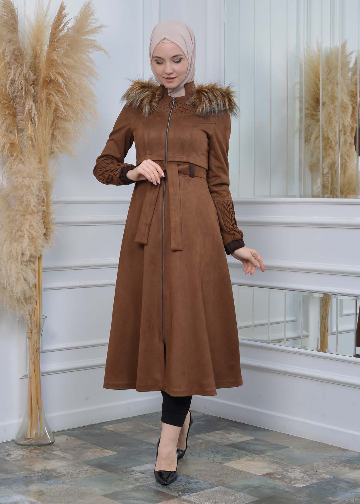 Suede Trenchcoat mit Plissee-Details 1316 - Kaffee