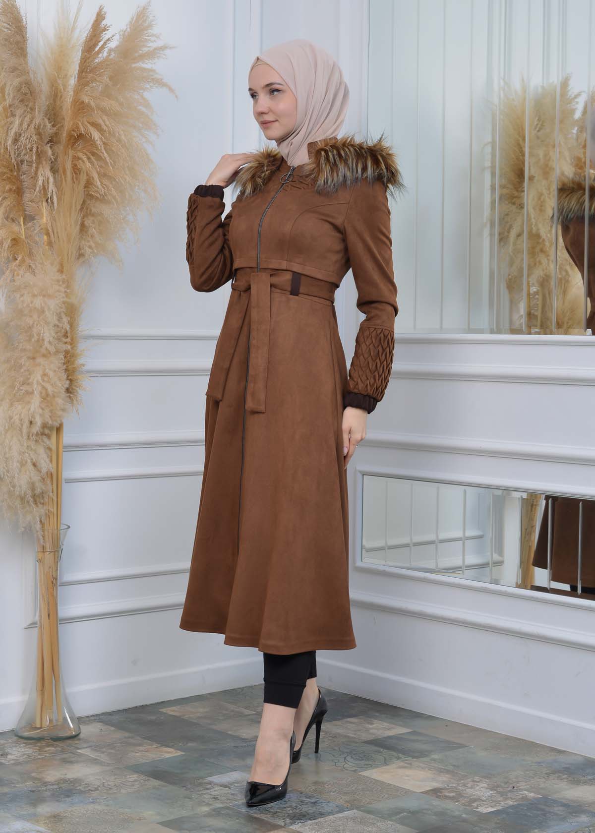 Suede Trenchcoat mit Plissee-Details 1316 - Kaffee