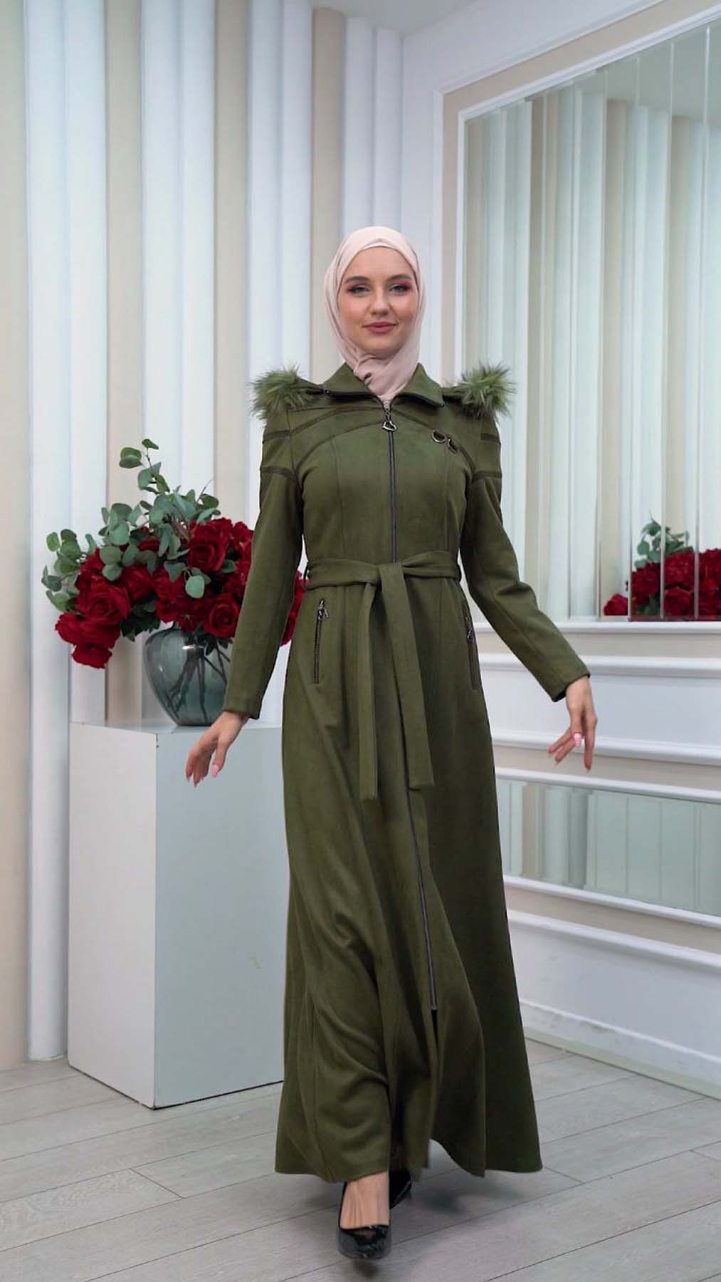 Langer Wildledermantel mit abnehmbarer Pelzkapuze 1333 - Khaki