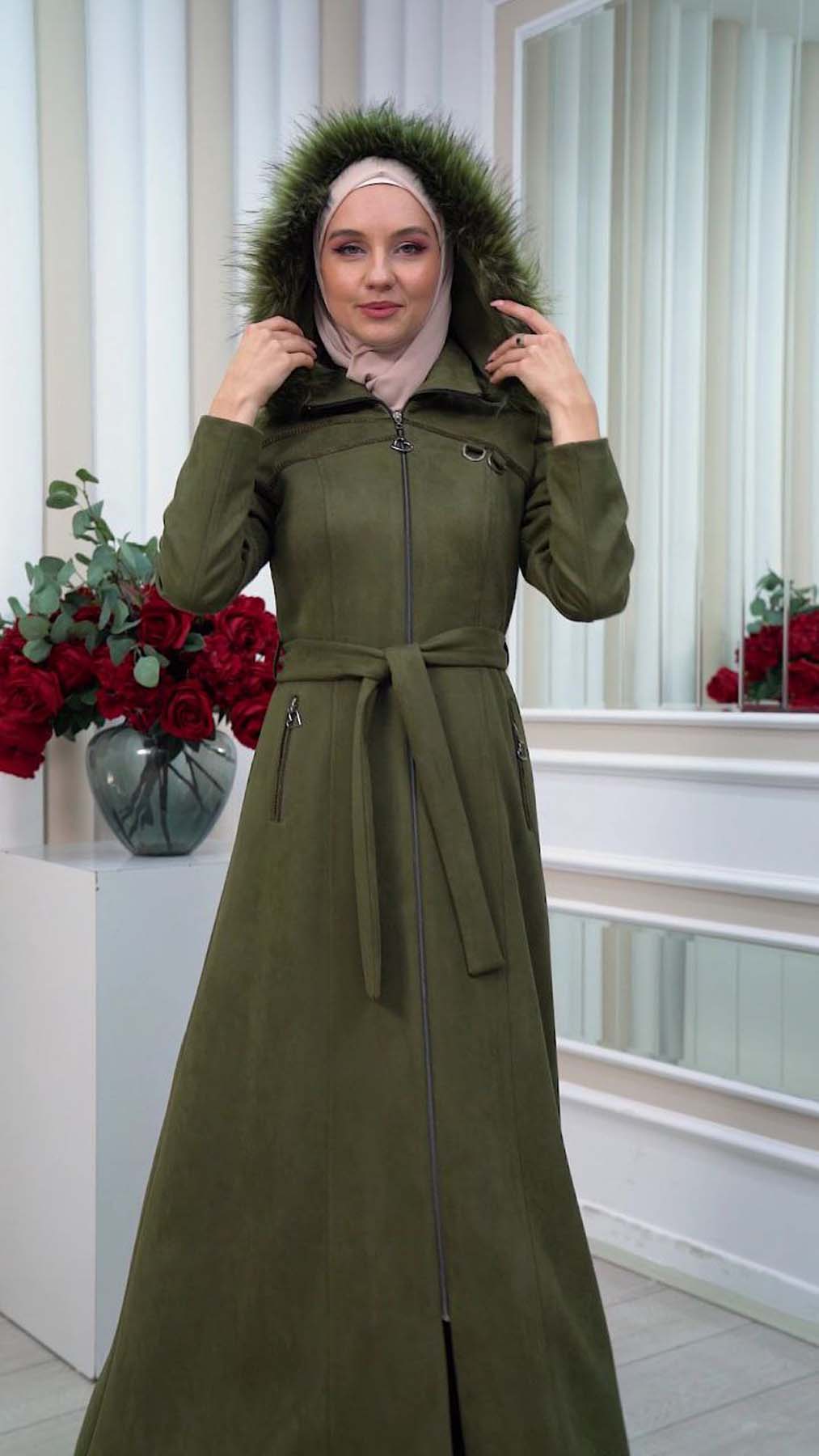 Langer Wildledermantel mit abnehmbarer Pelzkapuze 1333 - Khaki