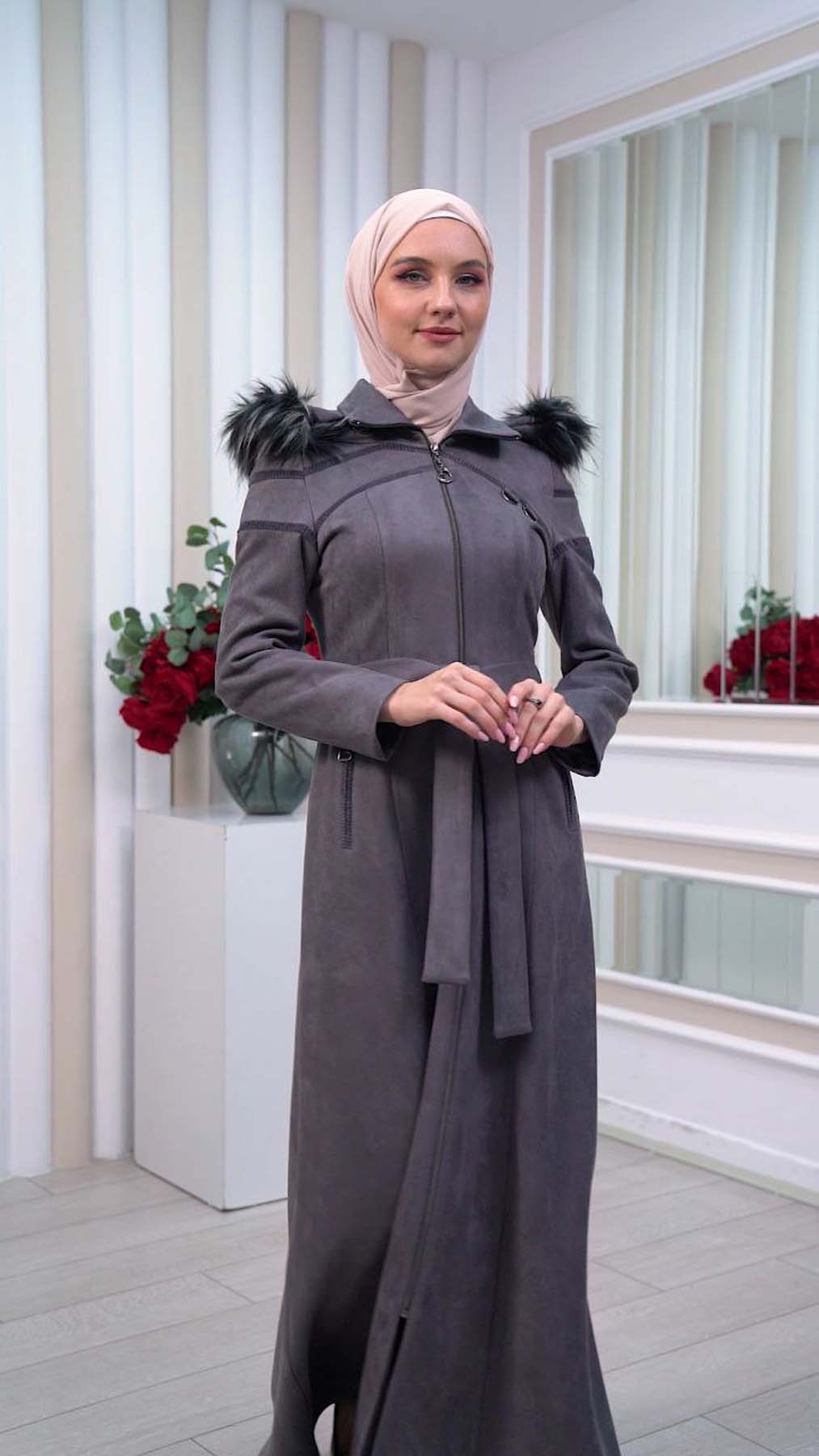 Langer Wildledermantel mit abnehmbarer Pelzkapuze 1333 - Anthrazit