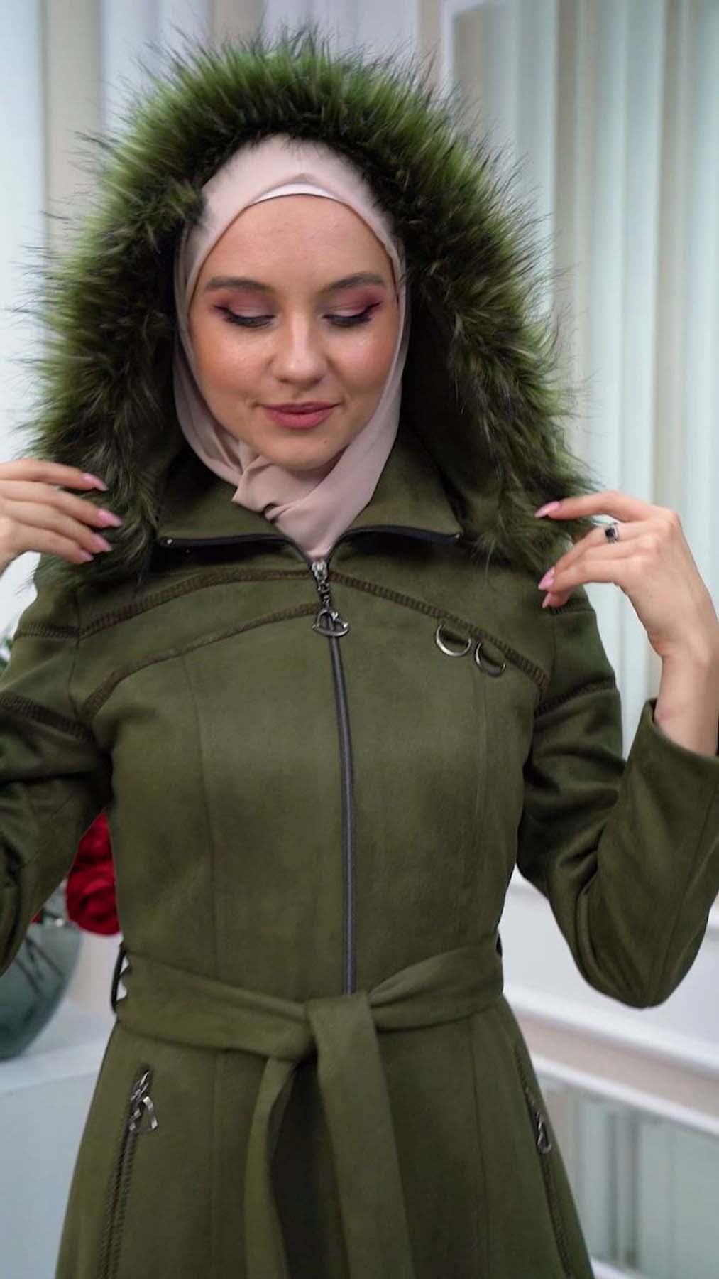 Langer Wildledermantel mit abnehmbarer Pelzkapuze 1333 - Khaki