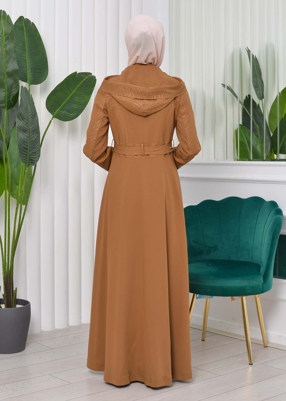 Gefütterter Langmantel mit abnehmbarer Kapuze 1203 - Cognac