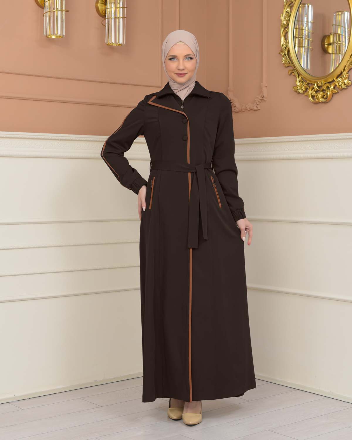 brada-Stoff Manto mit Satinfutter, abnehmbarer Kapuze und Knopfablikation 1230 - Braun