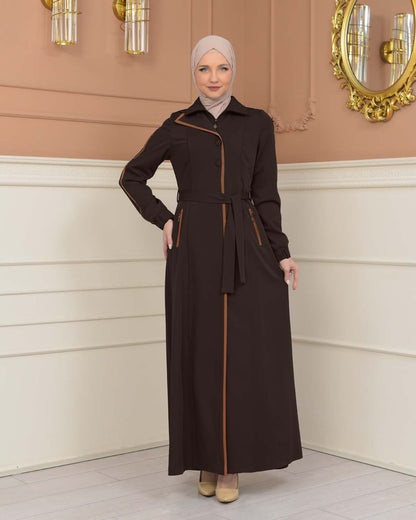 brada-Stoff Manto mit Satinfutter, abnehmbarer Kapuze und Knopfablikation 1230 - Braun