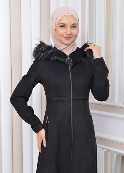 Langer Wildleder-Mantel mit Pelzkapuze 1331 - Schwarz