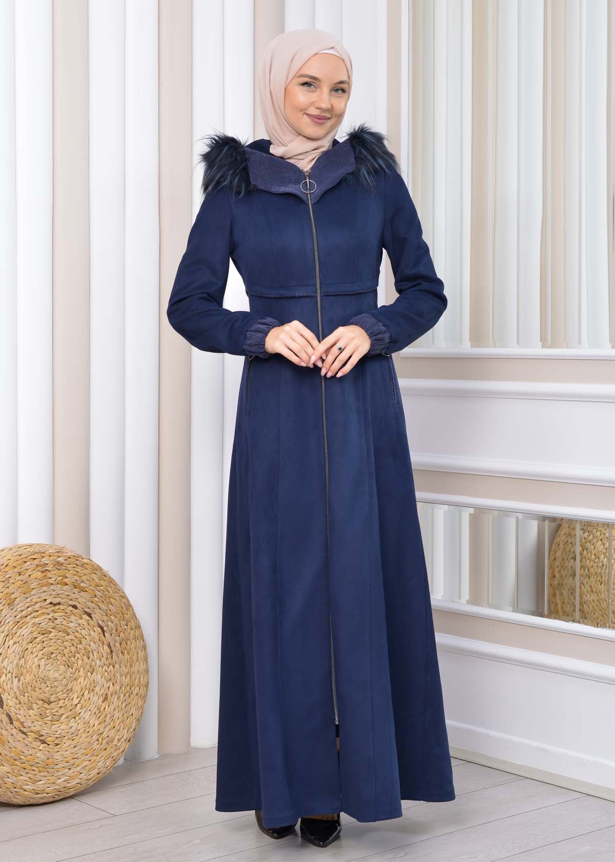 Langer Wildleder-Mantel mit Pelzkapuze 1331 - Dunkelblau