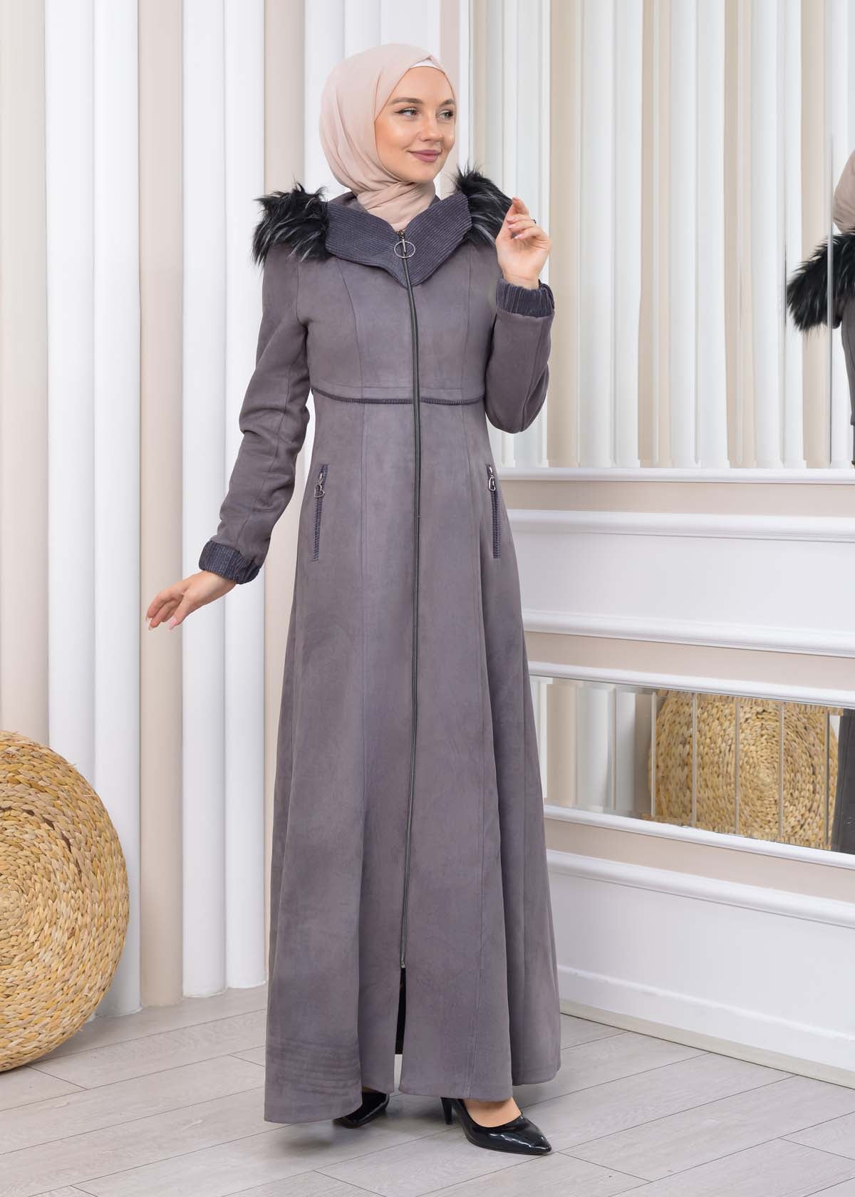 Langer Wildleder-Mantel mit Pelzkapuze 1331 - Dunkelgrau