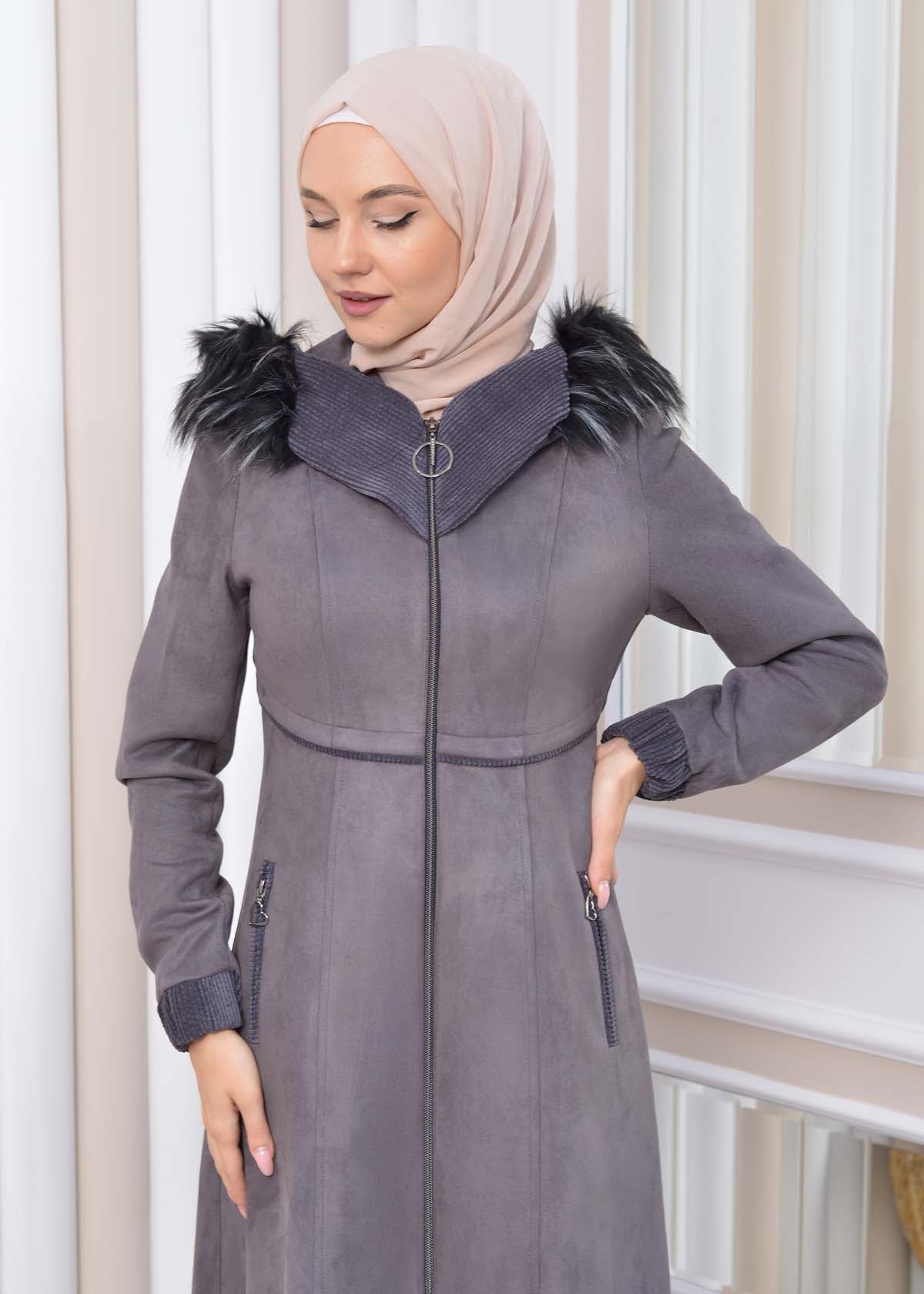 Langer Wildleder-Mantel mit Pelzkapuze 1331 - Dunkelgrau