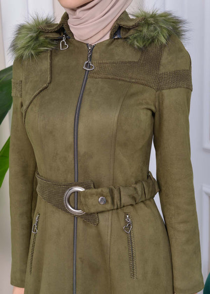 Langer Wildleder-Mantel mit abnehmbarer Pelzkapuze und Gürtel 1332 - Khaki