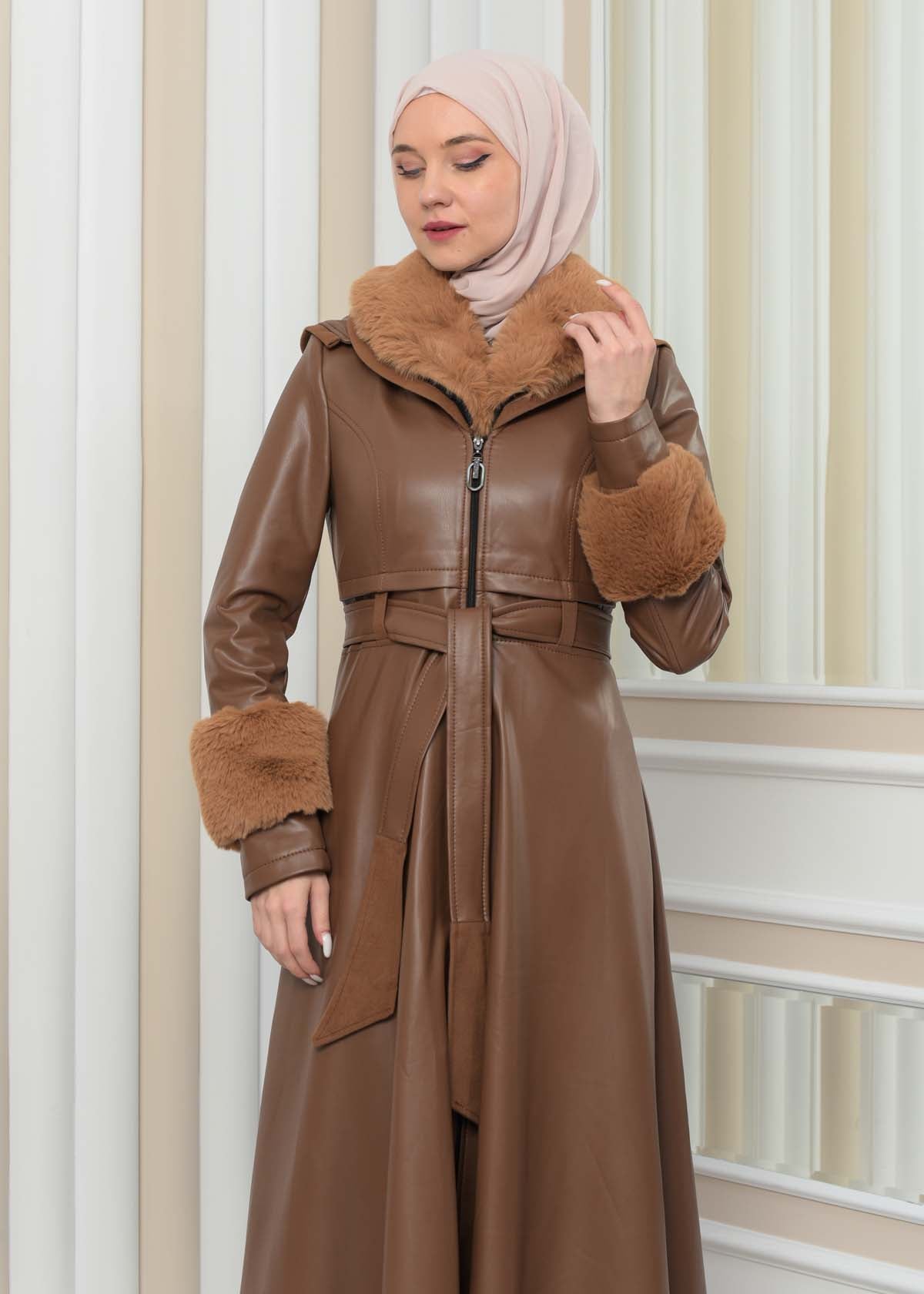 Luxus Double Cloche Ledermantel mit Kaninchenfell-Futter 1349 - Cognac