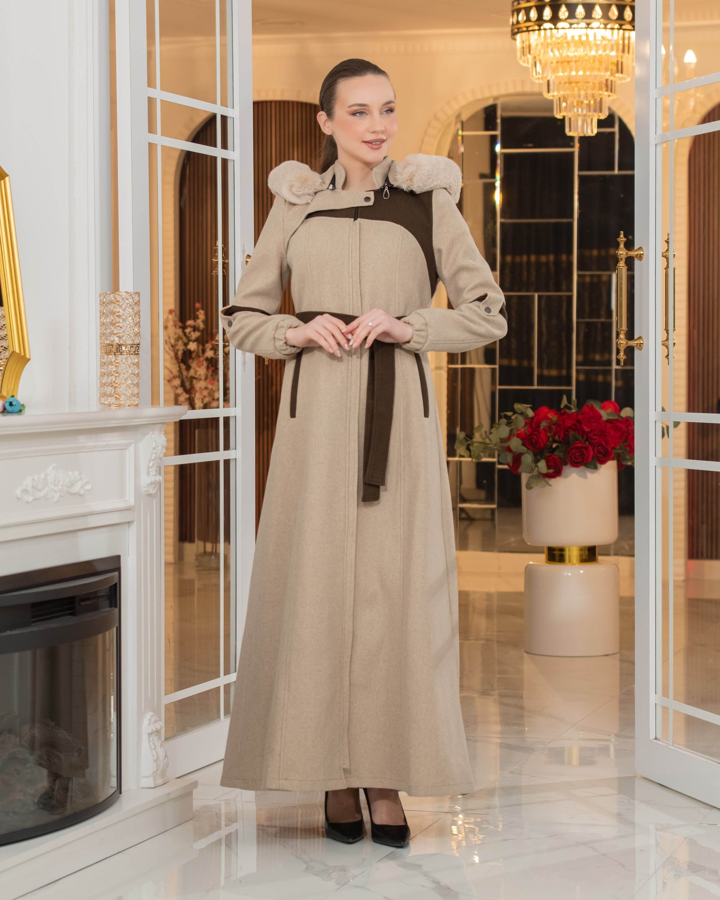 Langer Wollmantel mit Kaninchenfellfutter 1374 - Hellbraun