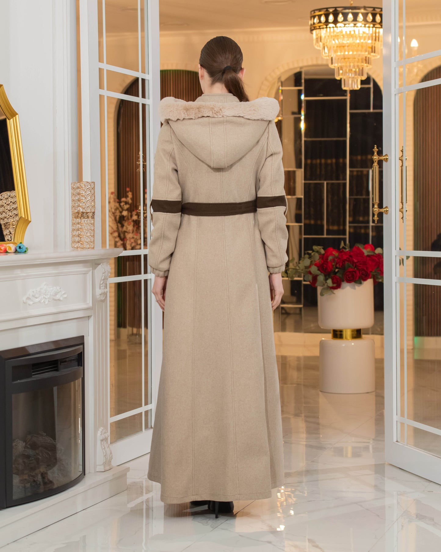 Langer Wollmantel mit Kaninchenfellfutter 1374 - Hellbraun