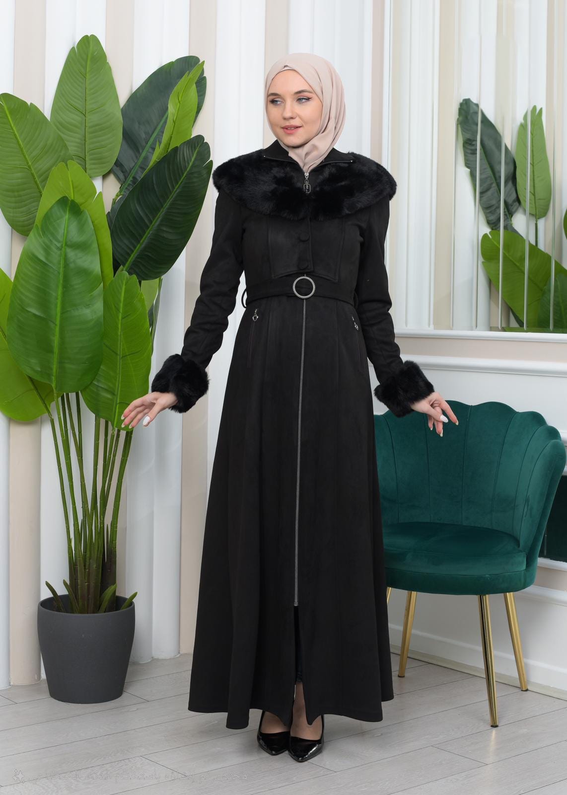 Damen Wildleder-Mantel mit Vollpelz-Kapuze (Kabischon) 1362 - Schwarz