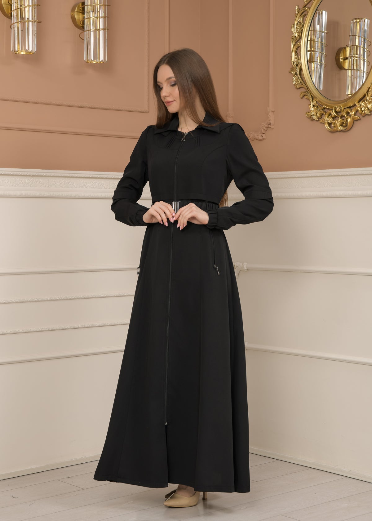 Eleganter brada-Stoff Manto mit Satinfutter und abnehmbarer Kapuze 1228 - Schwarz