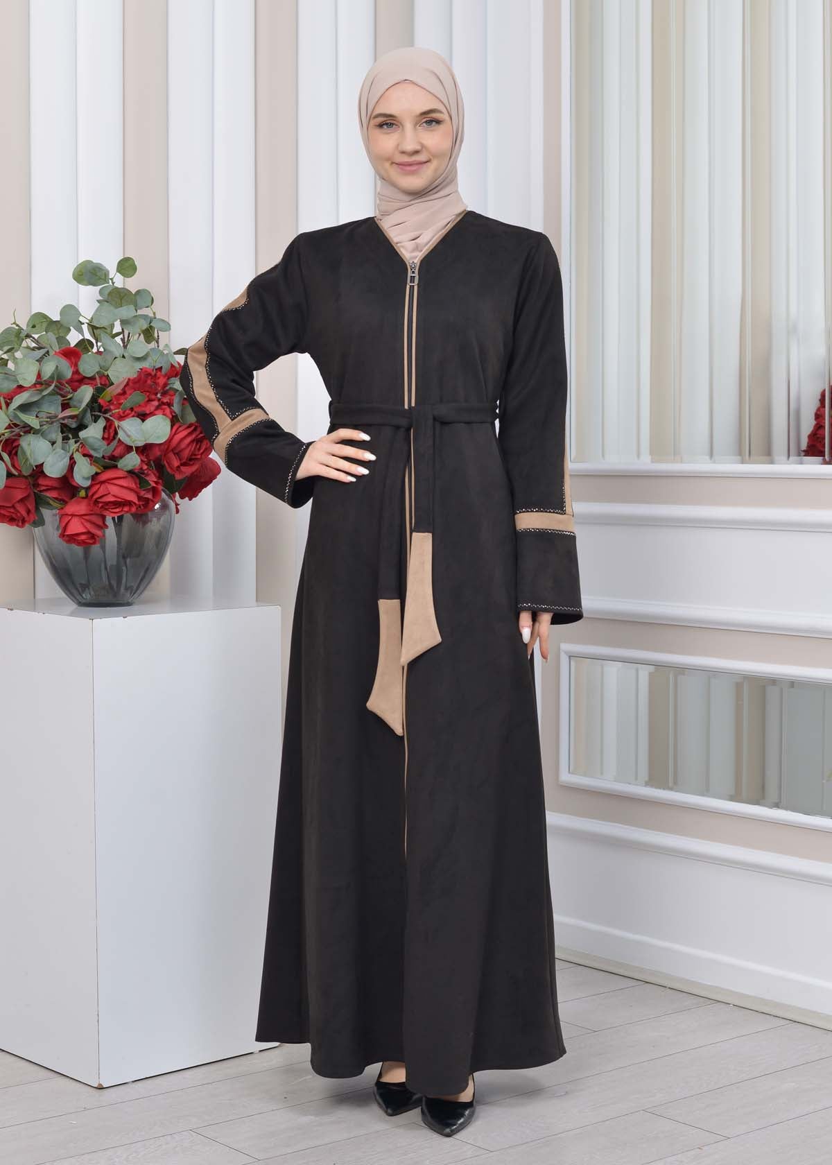 Elegante Wildleder-Abaya mit Reißverschluss 1352 - Beige
