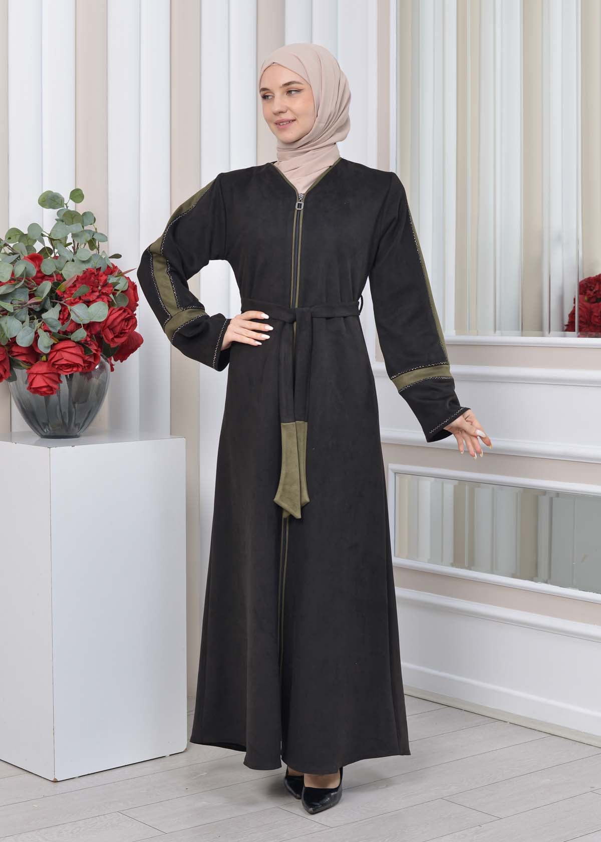 Elegante Wildleder-Abaya mit Reißverschluss 1352 - Khaki