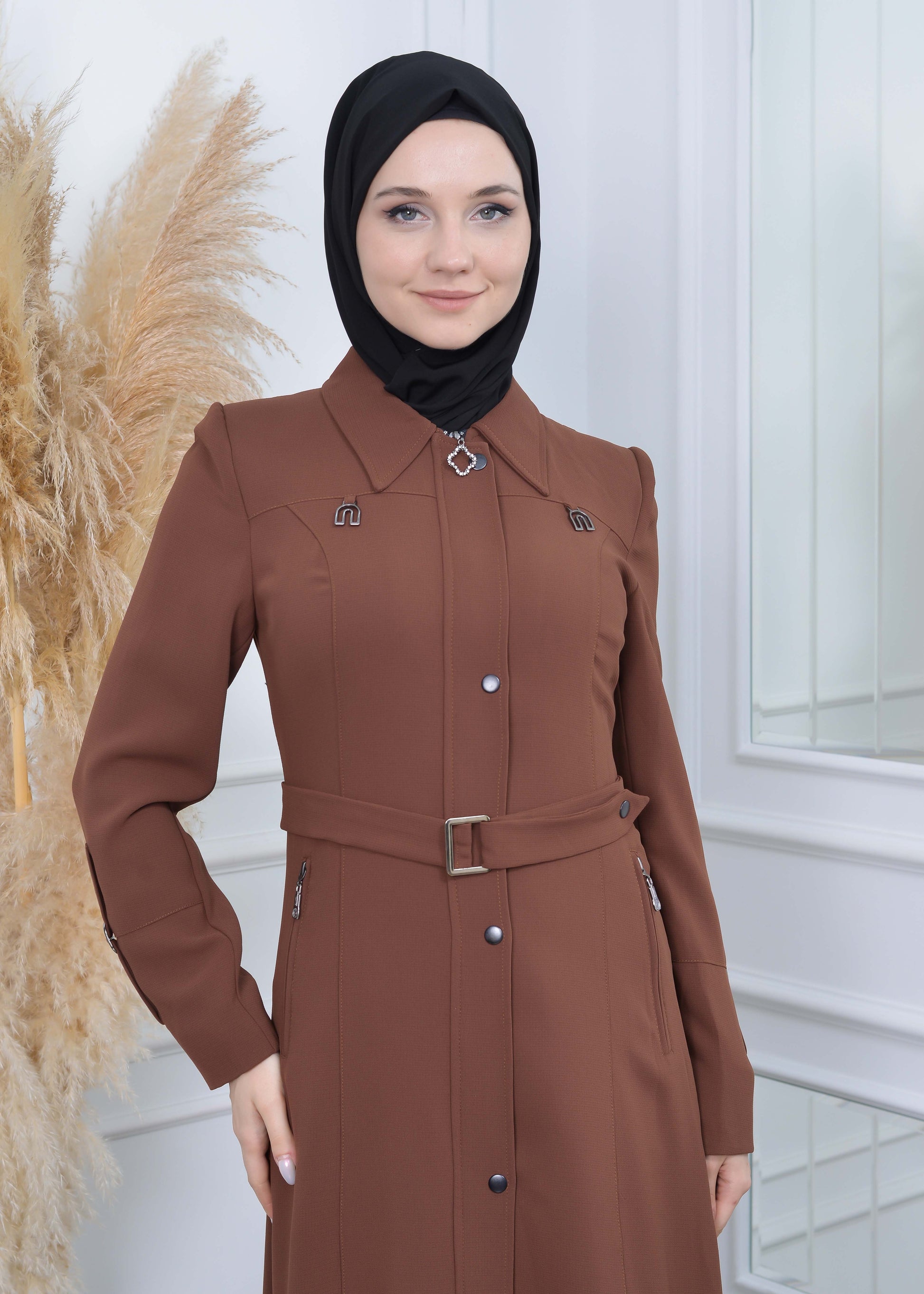 Manto aus Petek-Stoff mit Satinfutter 242 - Cognac