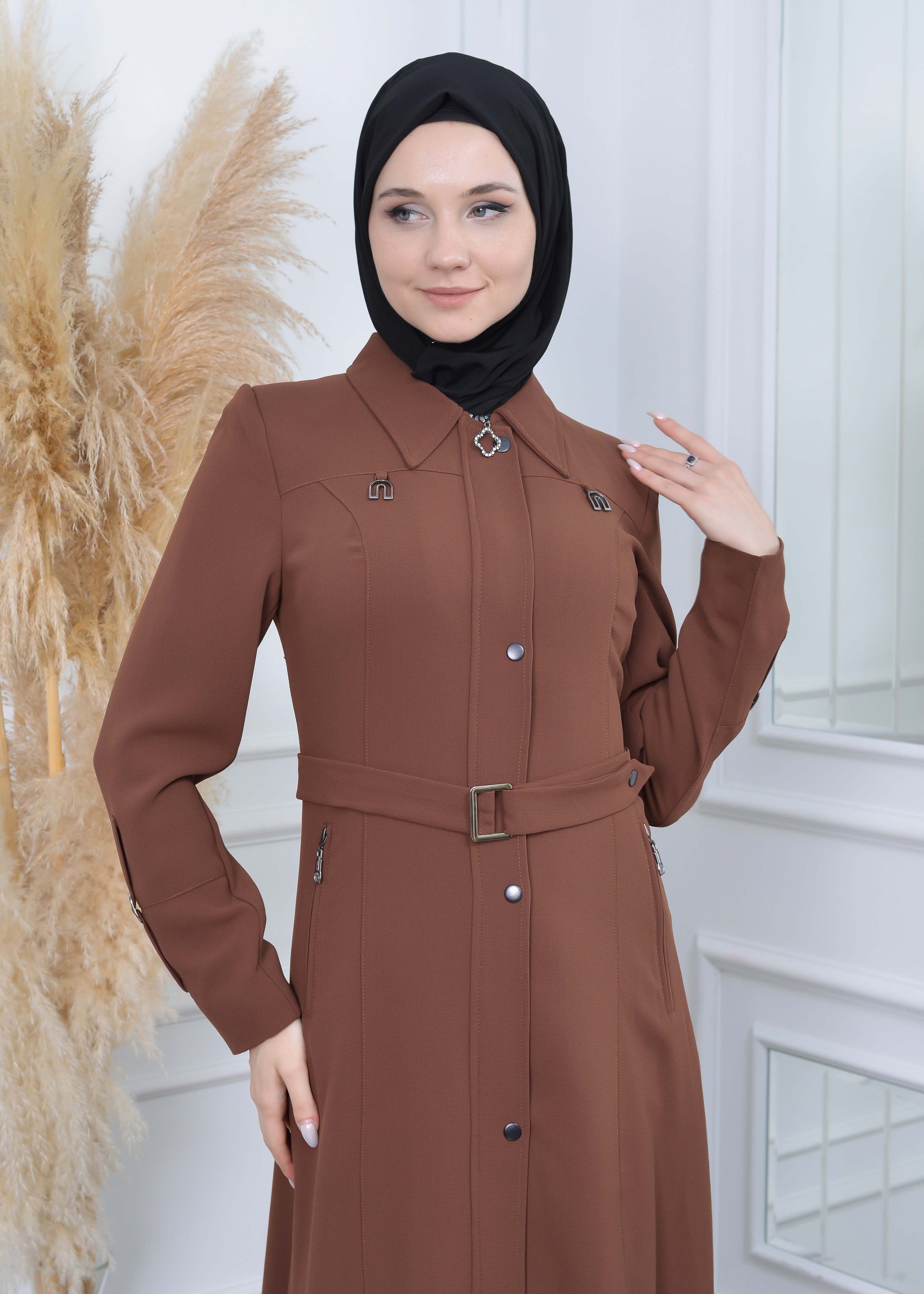 Manto aus Petek-Stoff mit Satinfutter 242 - Cognac