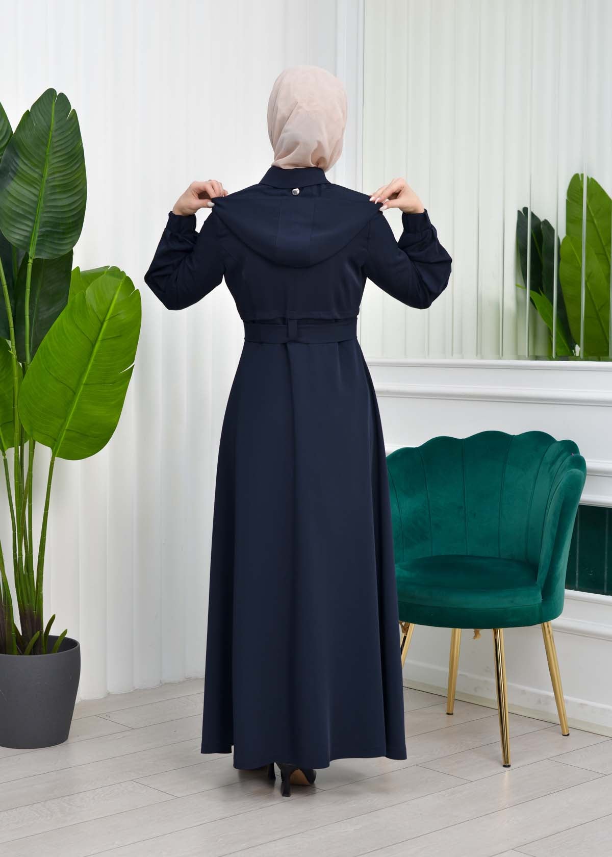 Brada-Mantel mit abnehmbarer Kapuze und Plissee-Details 1206 - Dunkelblau