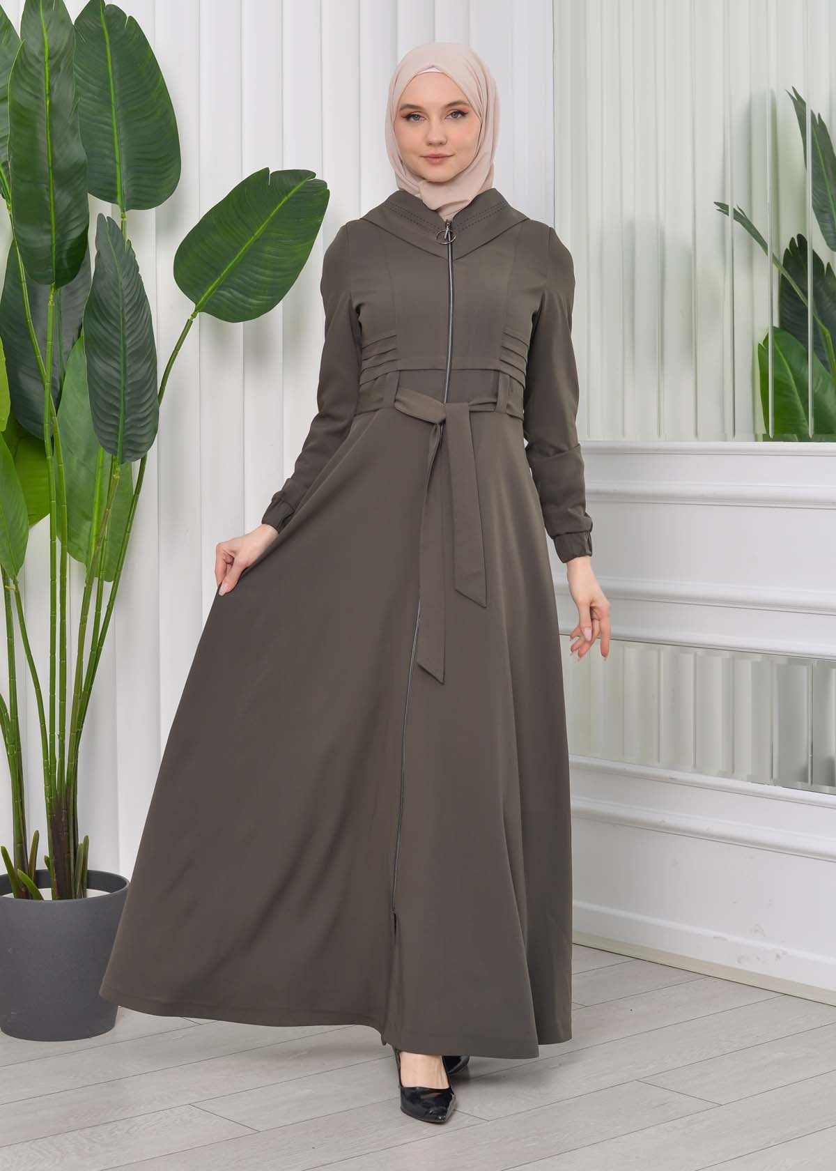 Brada-Mantel mit Royal-Kragen und Kapuze 1204 - Dunkelkhaki