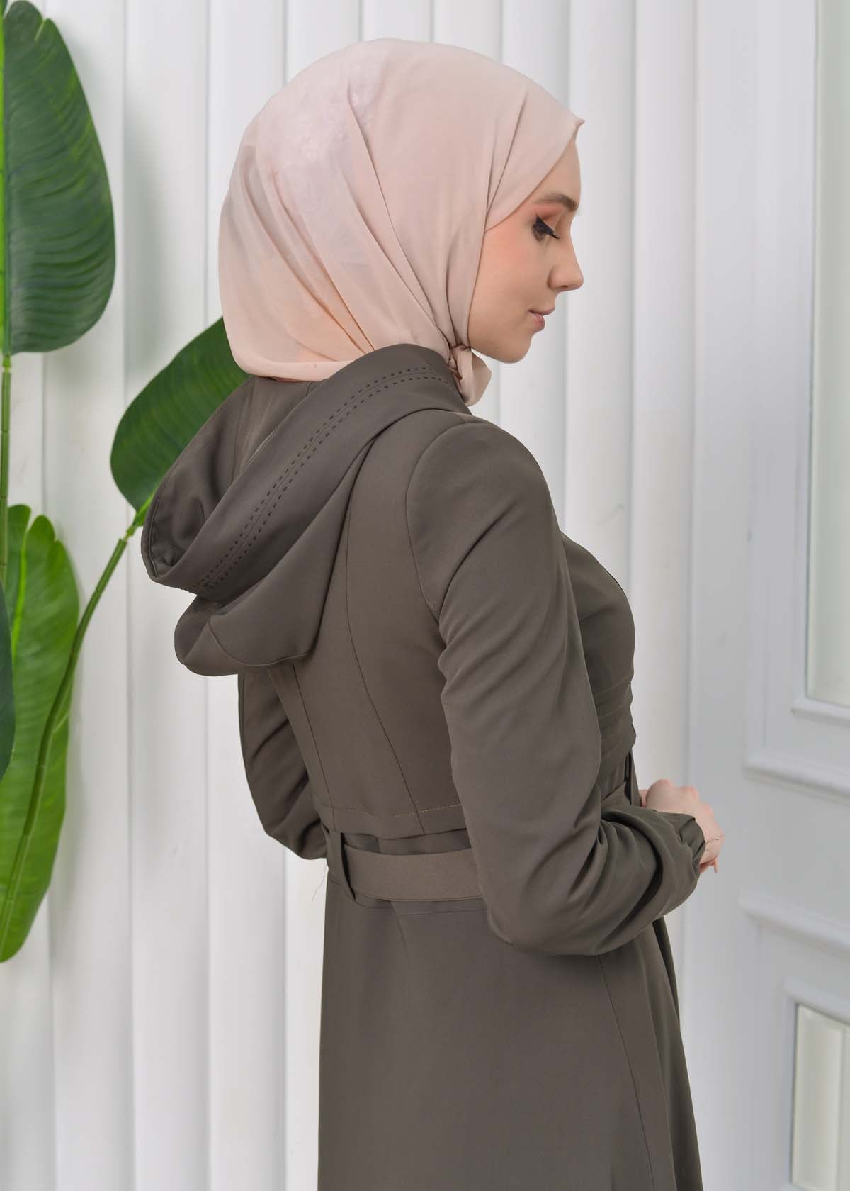 Brada-Mantel mit Royal-Kragen und Kapuze 1204 - Dunkelkhaki