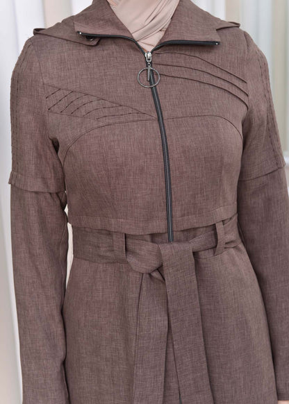 Gestreifter Gabardine-Damenmantel (Frühling/Sommer) mit Reißverschluss und Kapuze 1212 - Hellbraun