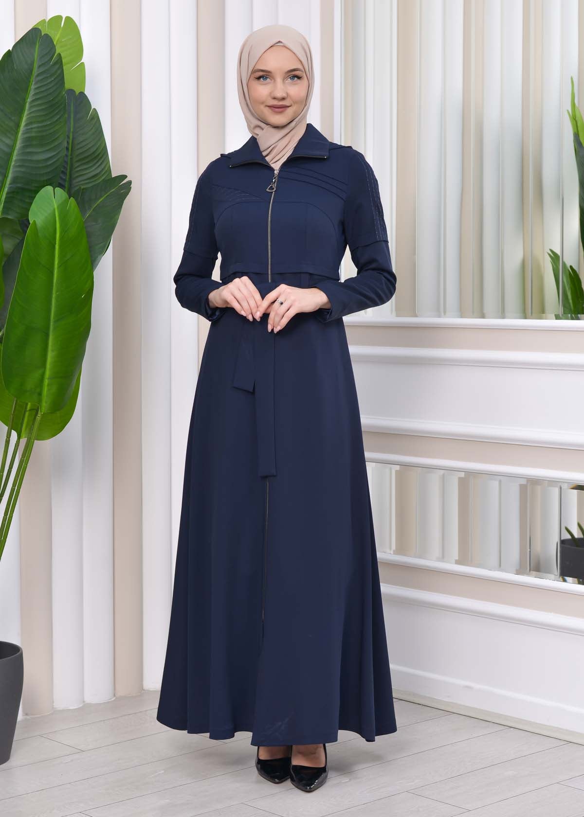 Langer brada-Mantel mit abnehmbarer Kapuze 1212 - Dunkelblau