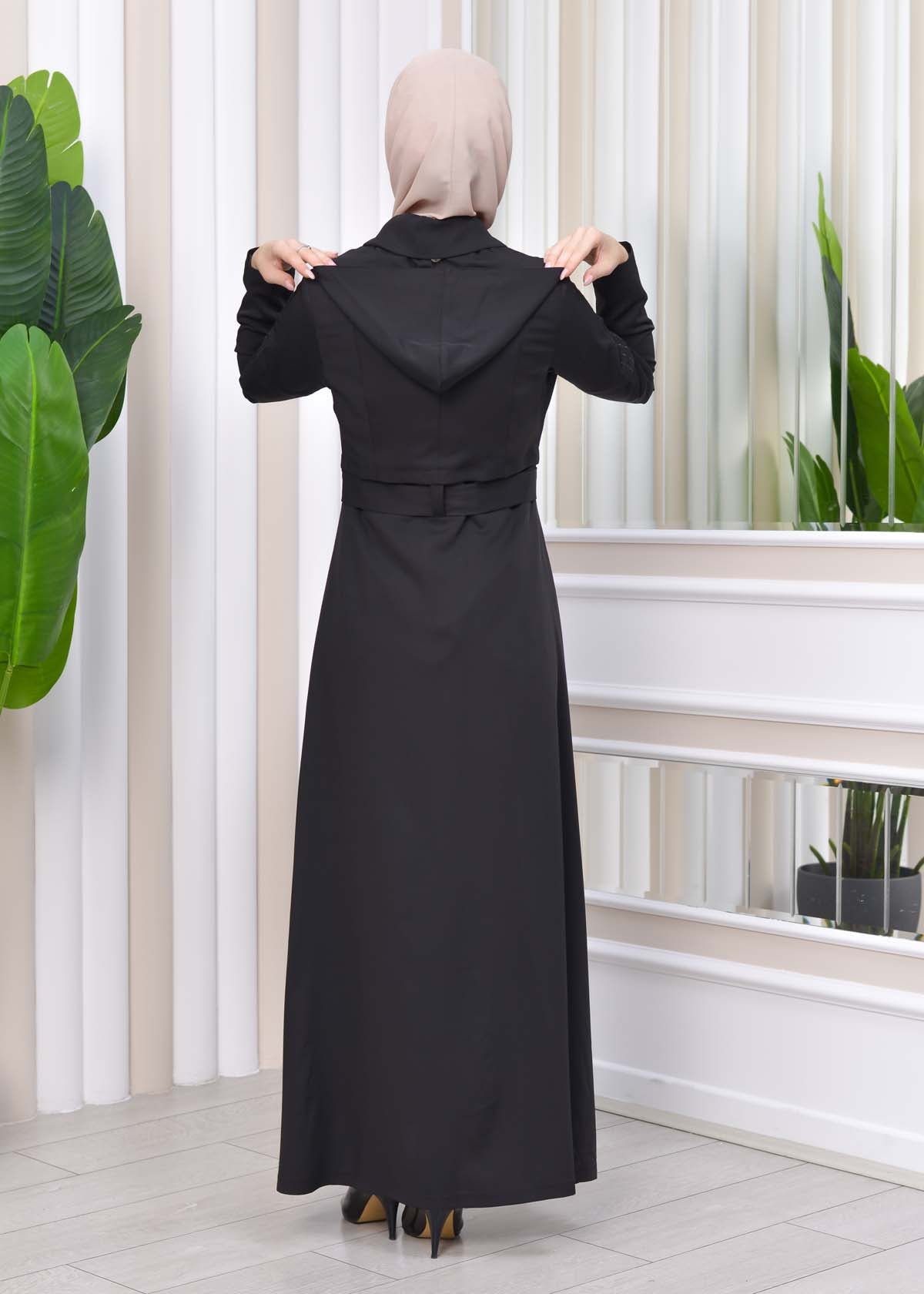 Langer brada-Mantel mit abnehmbarer Kapuze 1212 - Schwarz