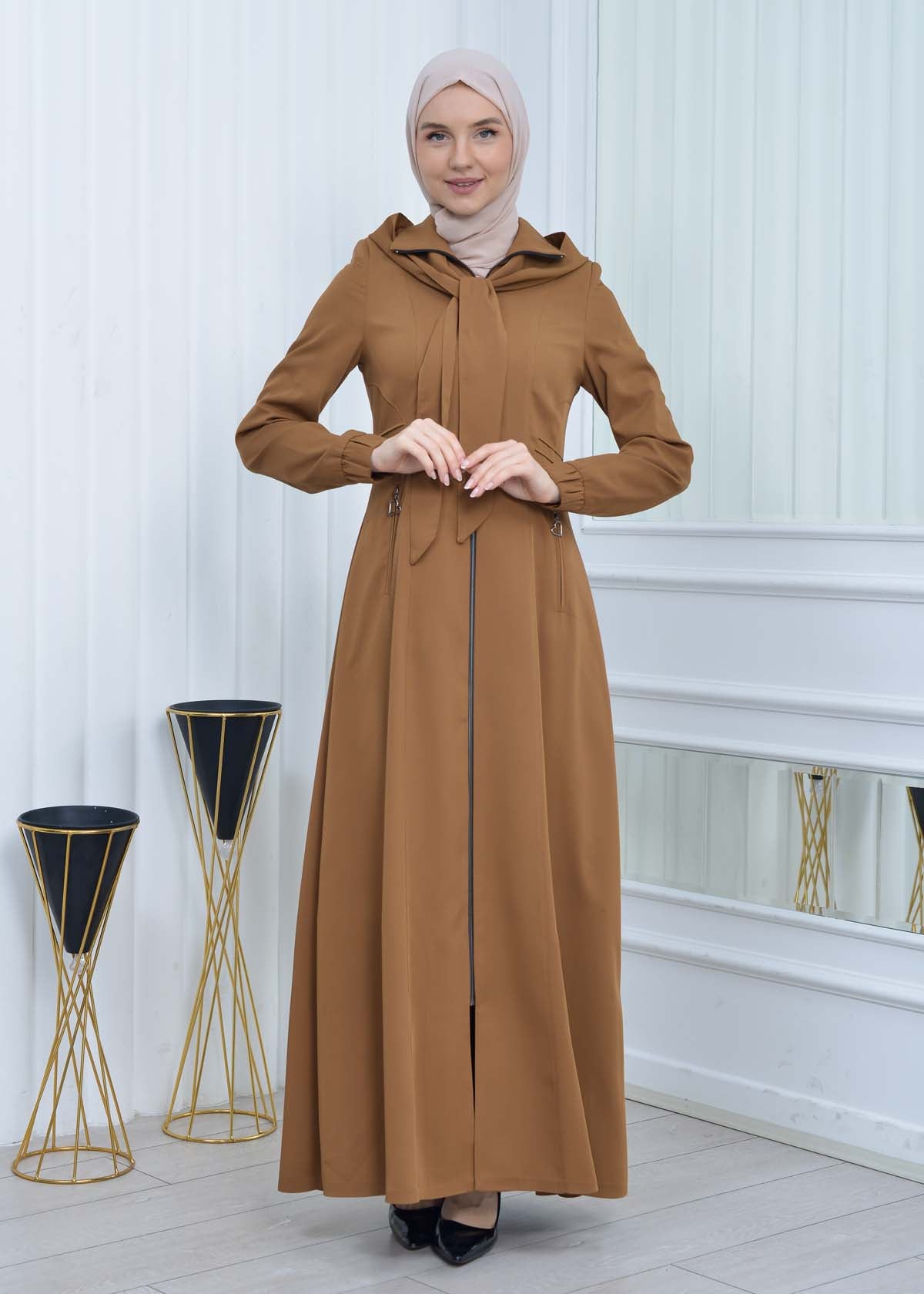 Langer brada-Mantel mit abnehmbarer Kapuze 1213 - Cognac