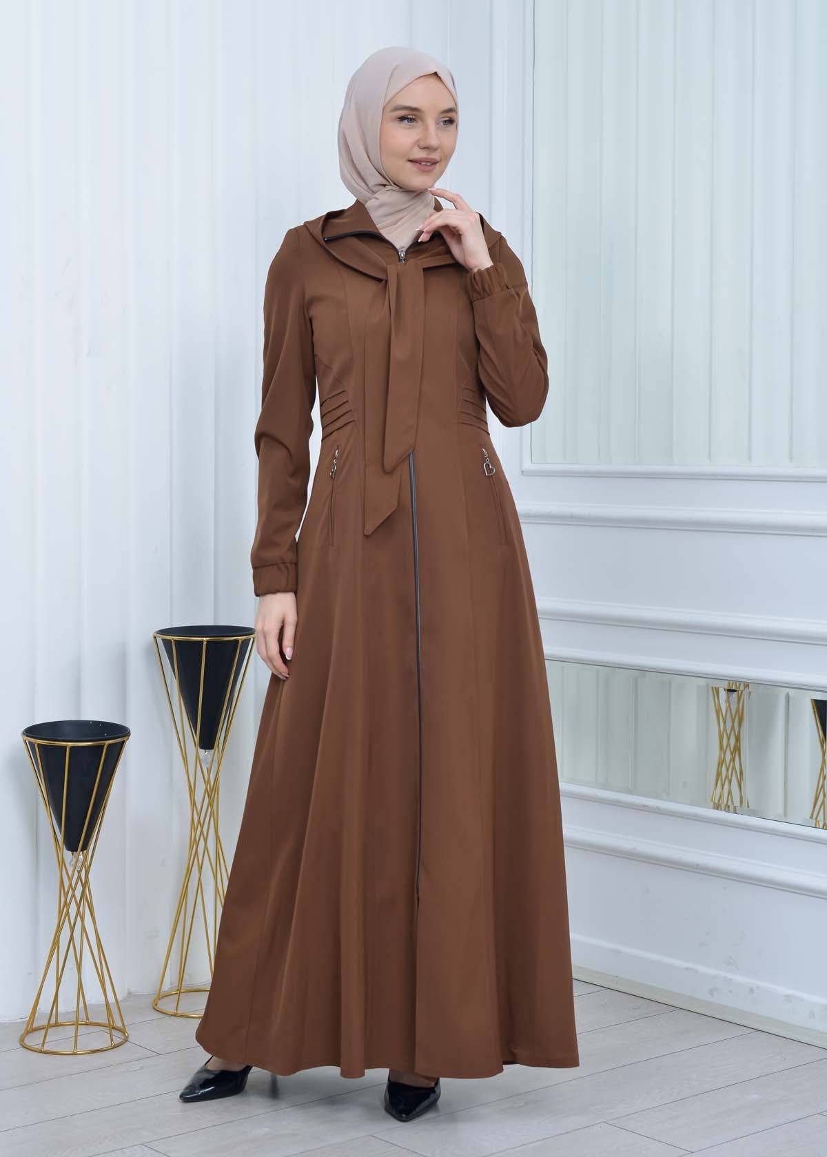 Langer brada-Mantel mit abnehmbarer Kapuze 1213 - Braun