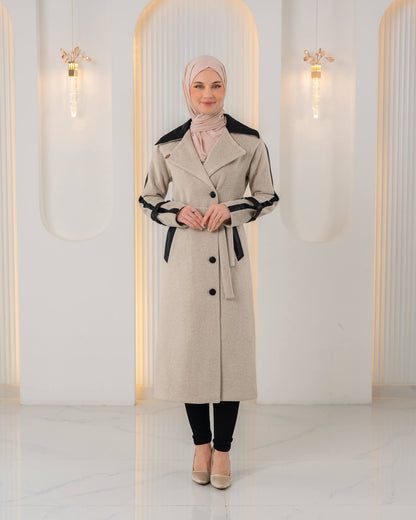 Trenchcoat aus texturiertem Stoff mit Leder-Details und Fellfutter 1394 - Beige