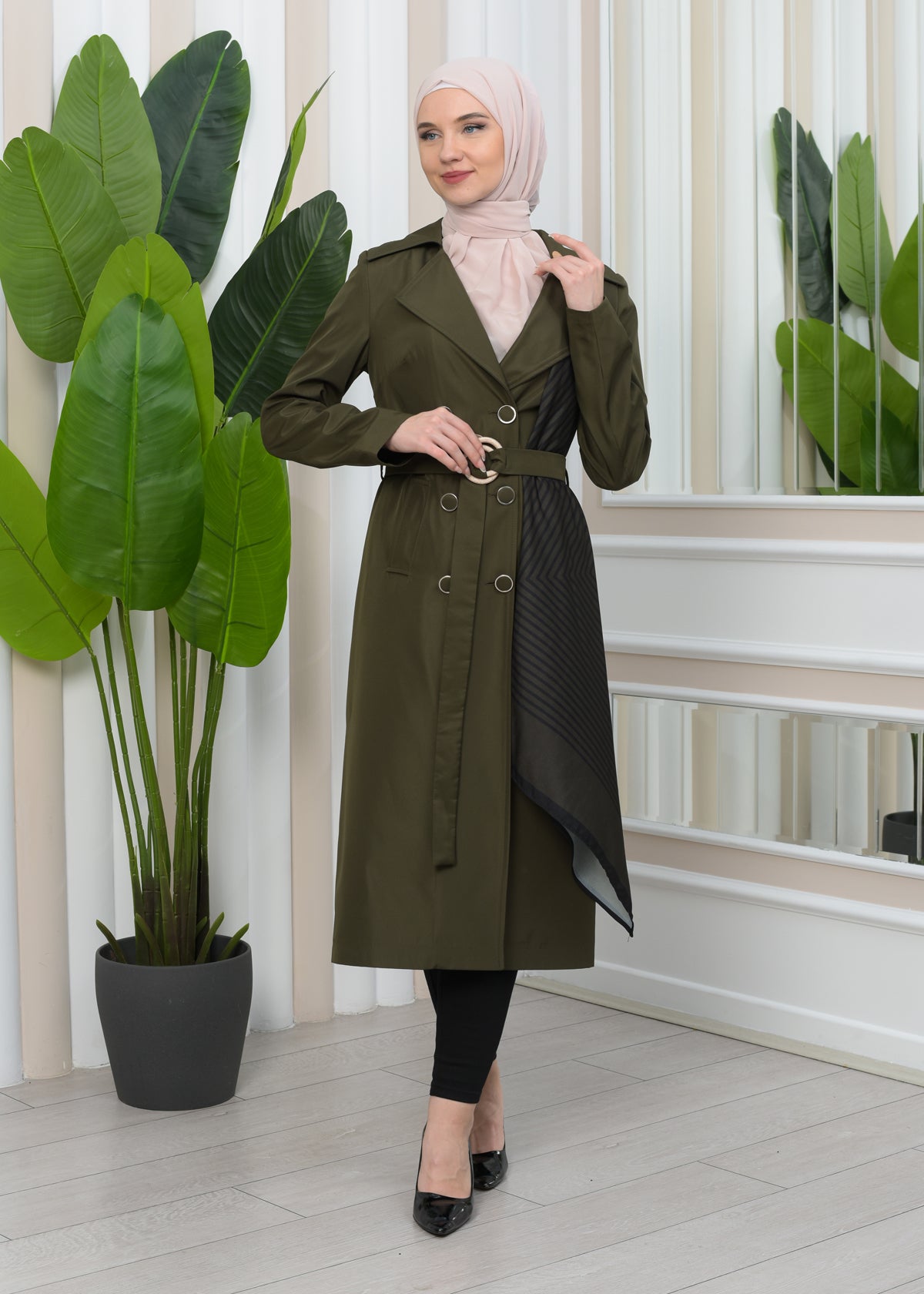 Wasserabweisender Parachute-Trenchcoat mit Satinfutter 1347 - Khaki